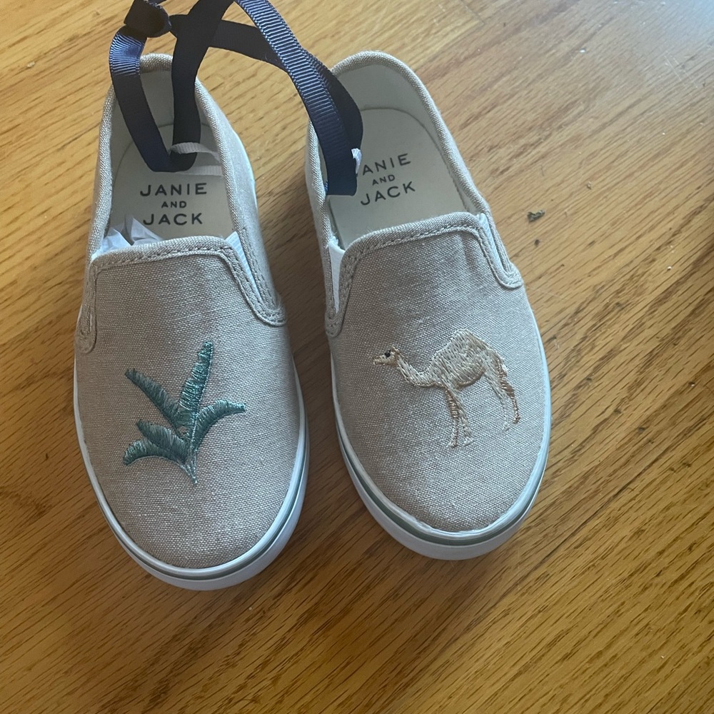 Janie and Jack- summer shoes